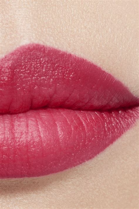 chanel rouge allure lipstick review.